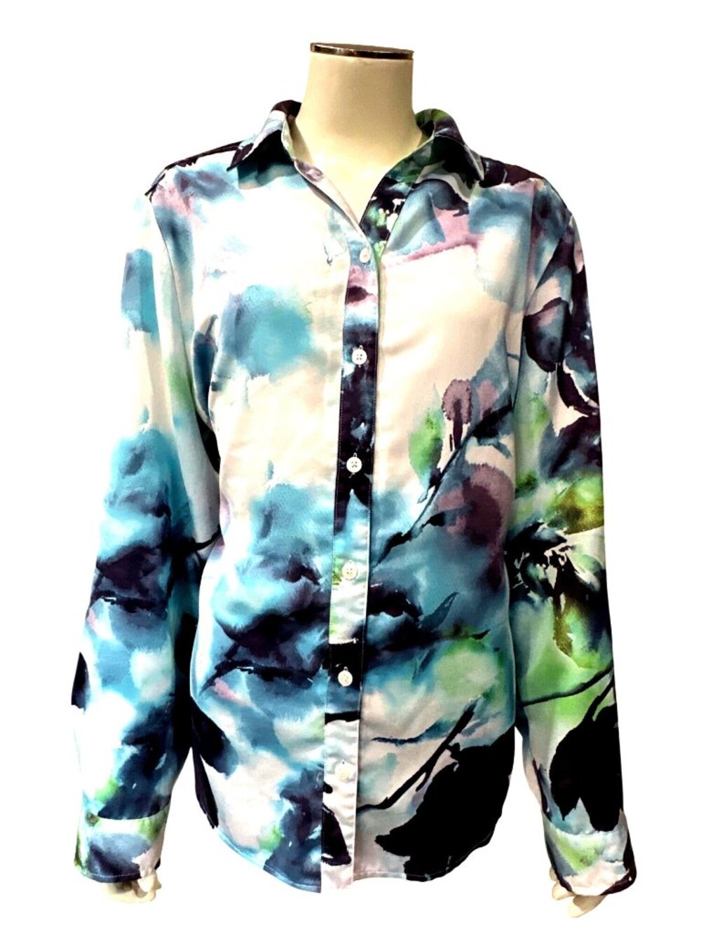 Chicos Size 2 Watercolor Floral Button Shirt Long Sleeve Relax Fit Chic Style